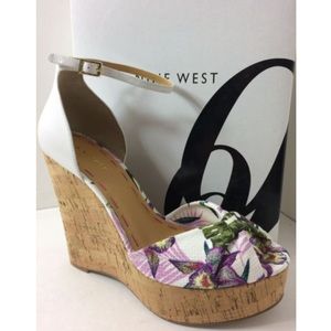 Nine West Dig Wedge - Like New in box. Worn once